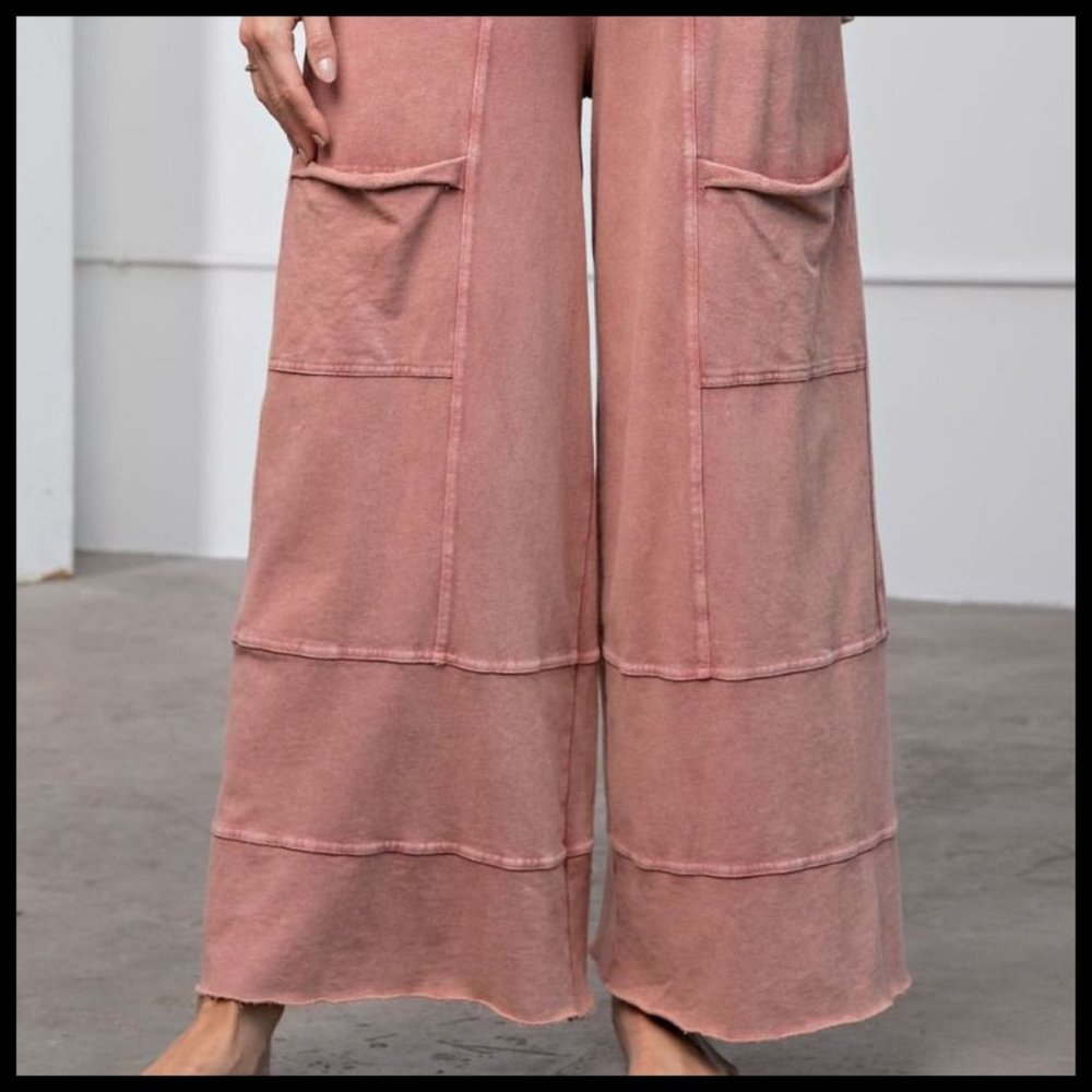 EASEL "Perfect Cargo" Terry Knit Mineral Washed Flared Leg Pants Raw Hem & Seams - Picture 10 of 14